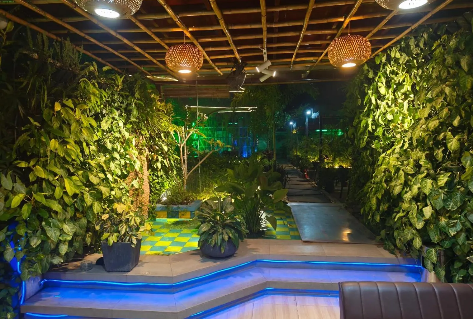 ***  Hotel Grand Circle Inn Dakka Banglades
