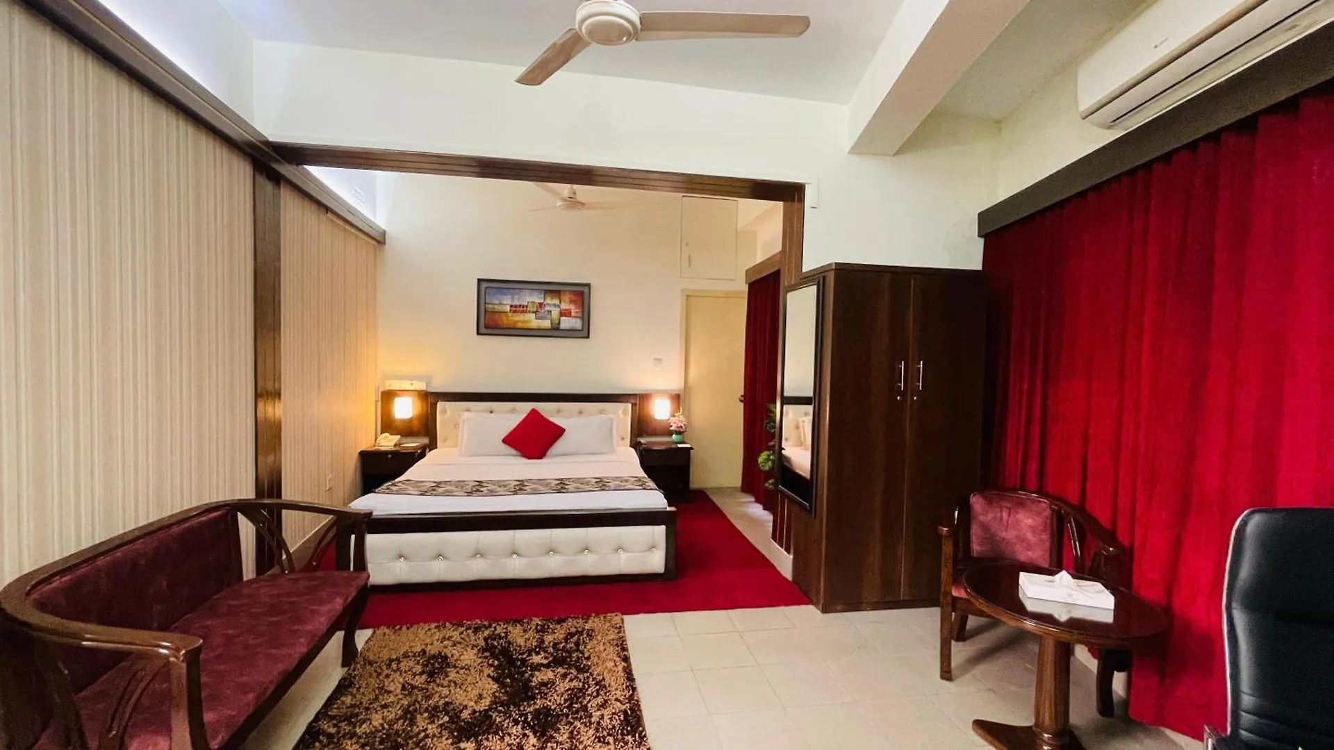 Hotel Grand Circle Inn Dakka 3*,  Banglades