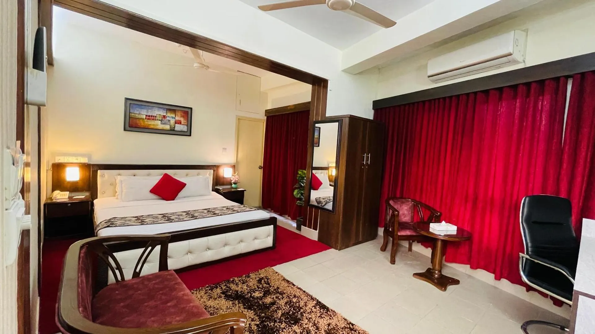***  Hotel Grand Circle Inn Dakka Banglades