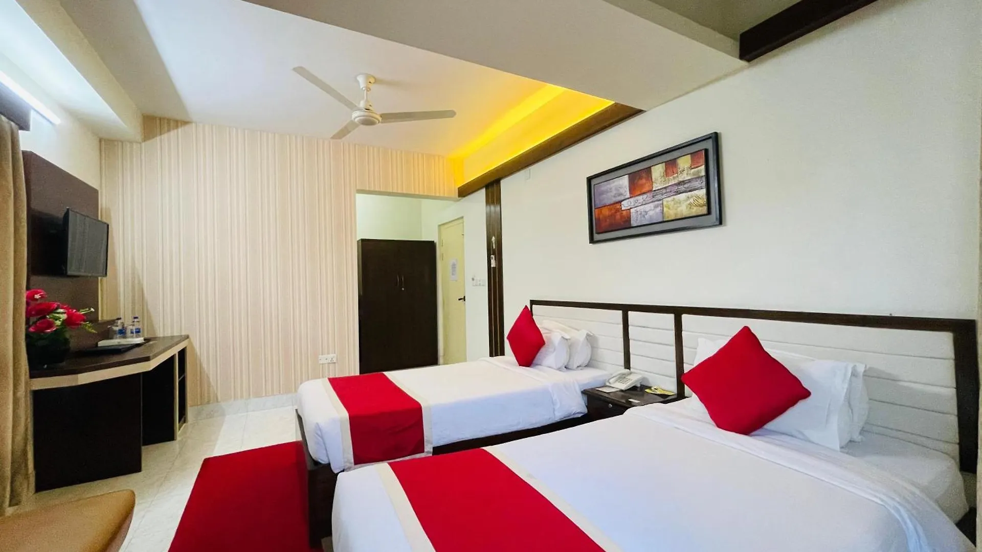 Hotel Grand Circle Inn Dakka