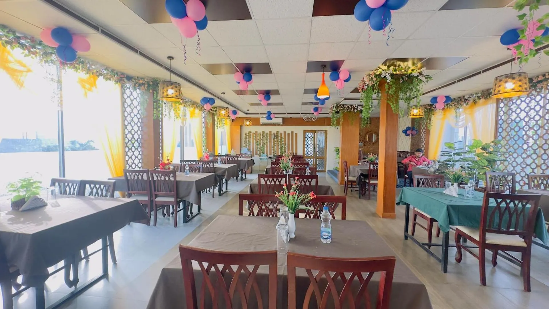 Hotel Grand Circle Inn Dakka